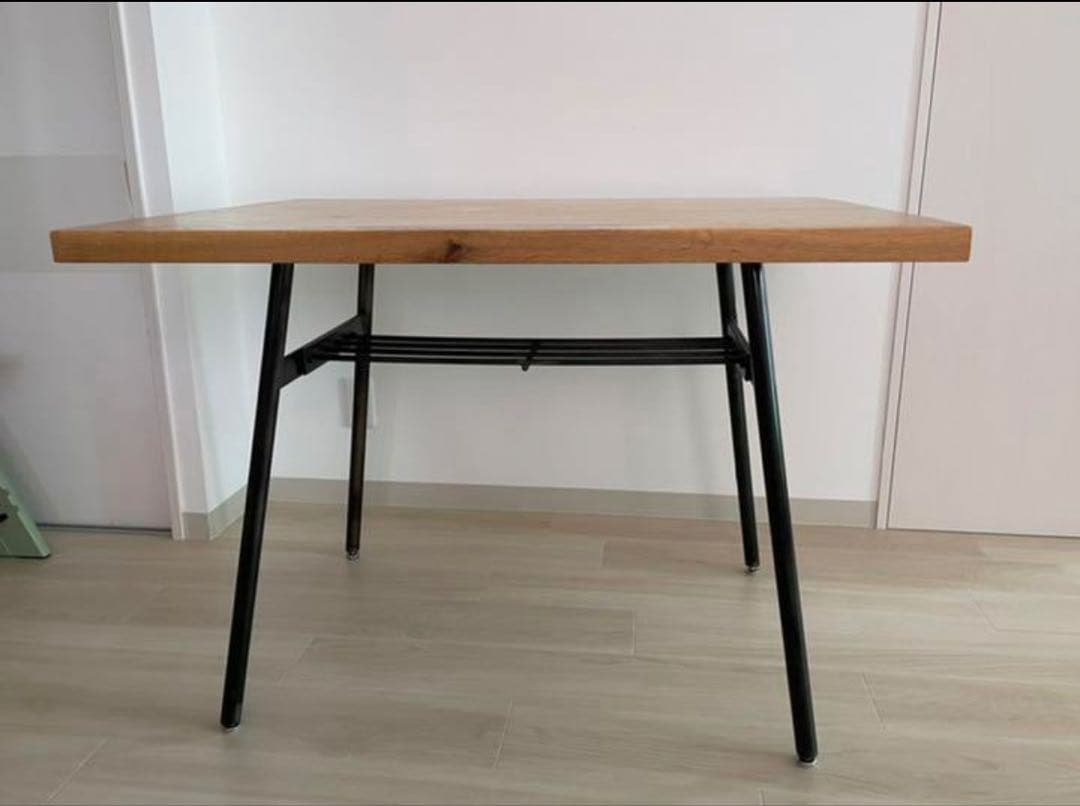 引越しセール5/27まで　アクタス　ダイニングテーブル