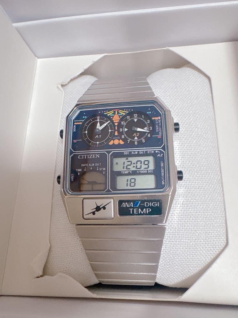 ANAオリジナルCITIZEN ANA-DIGI TEMPコックピットモデル限定