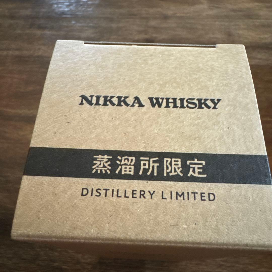 ニッカ蒸溜所限定品Pure Malt Red &Black 500ml