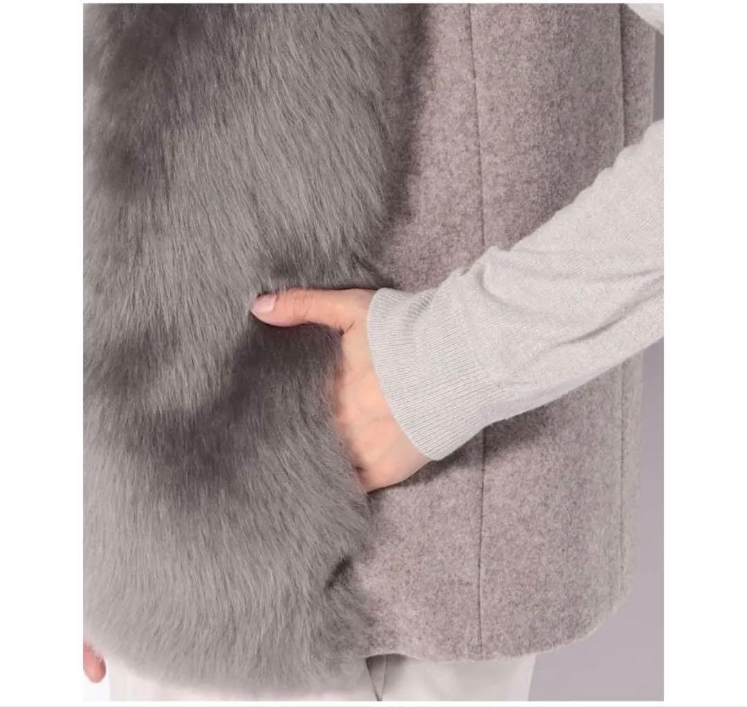【美品】Leilian シープファー ノースリーブベスト グレー