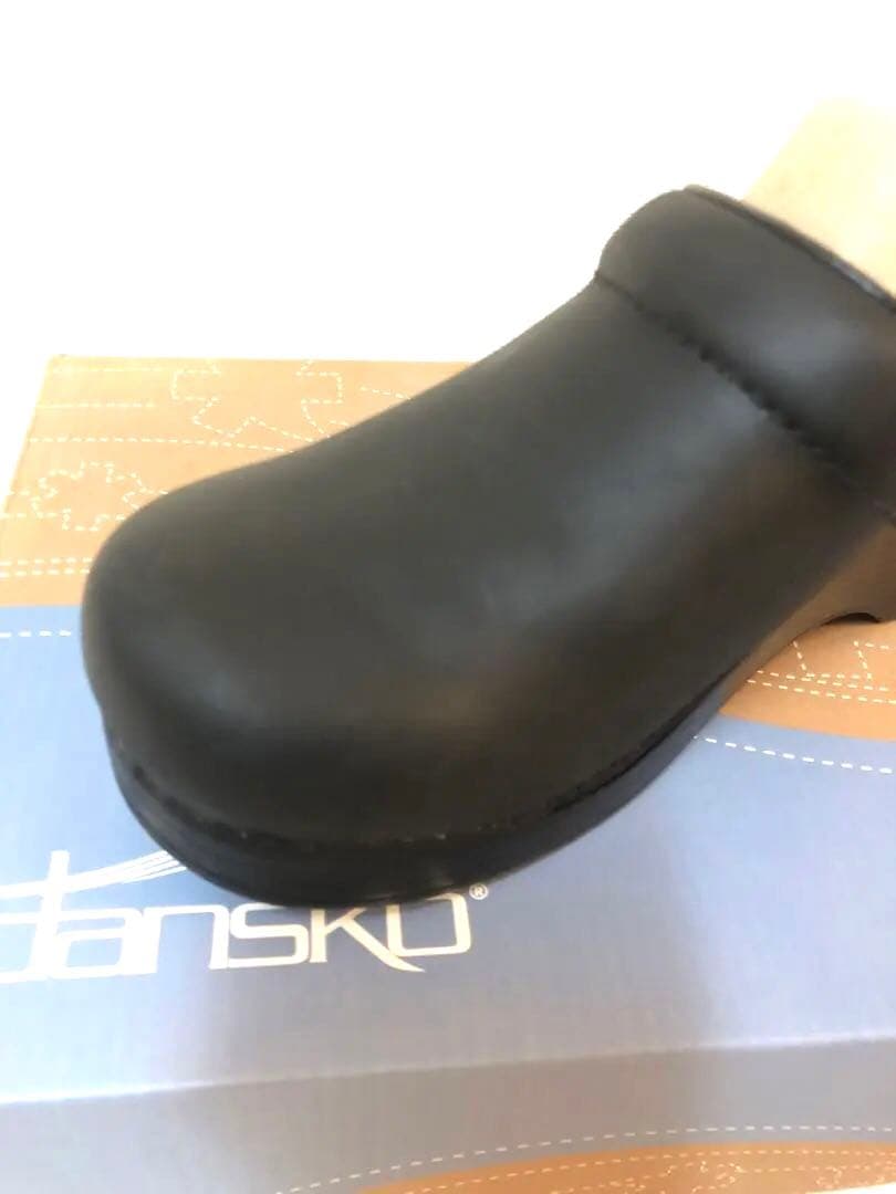 danskoダンスコ プロフェッショナルオイルドレザーブラック 35