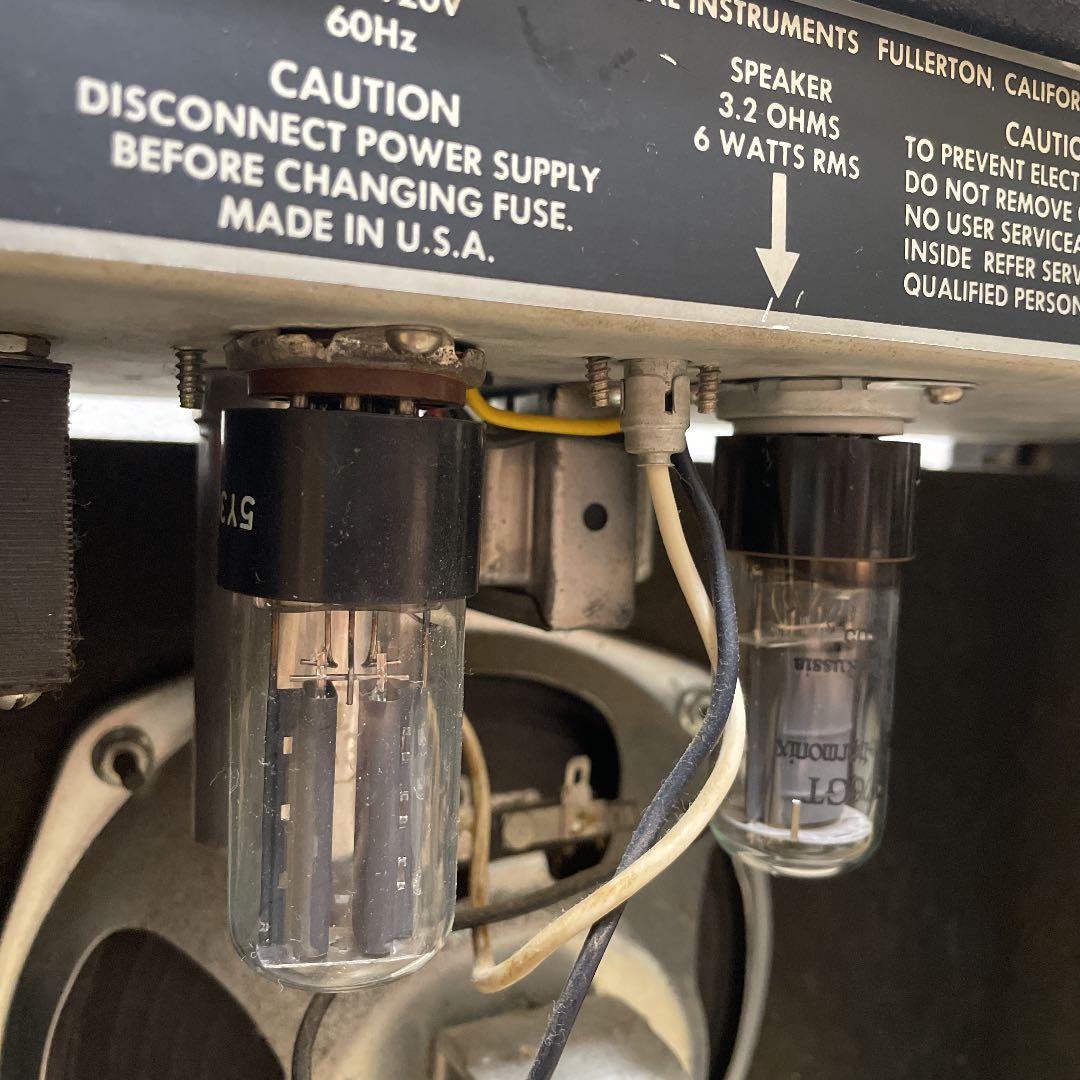 Fender CHAMP 銀パネ