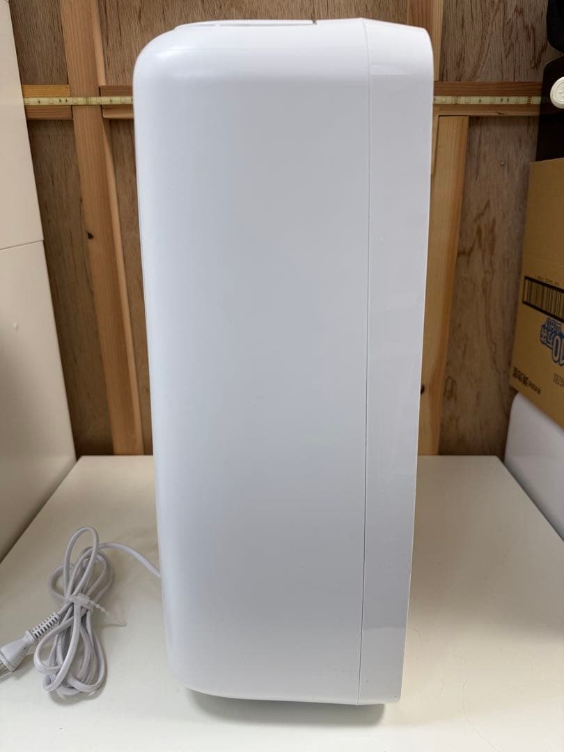 SHARP 除湿機 CV-R71-W 2024年製 プラズマクラスター搭載