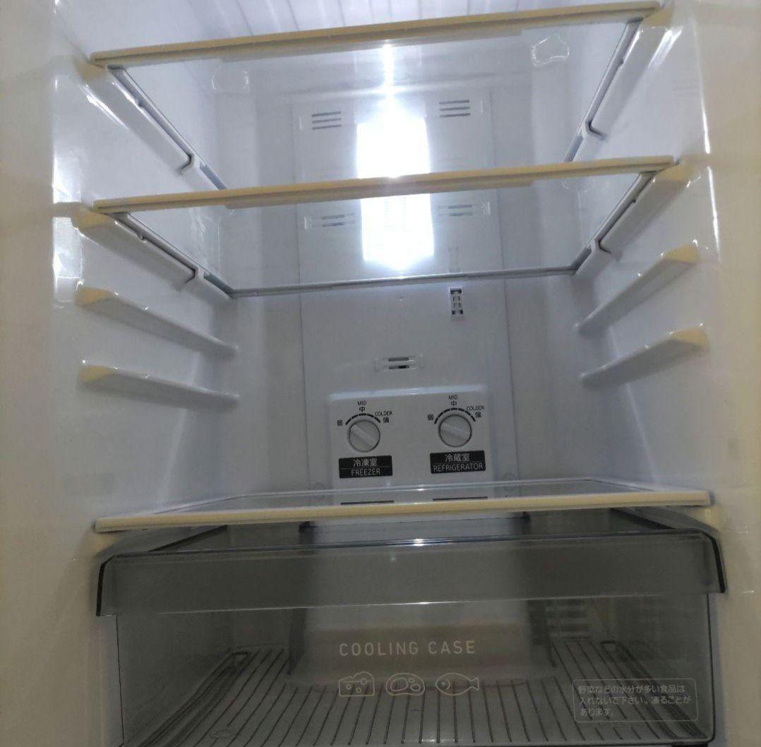 送料込 MITSUBISHI MR-P15F-W 2021年 冷蔵庫146 三菱