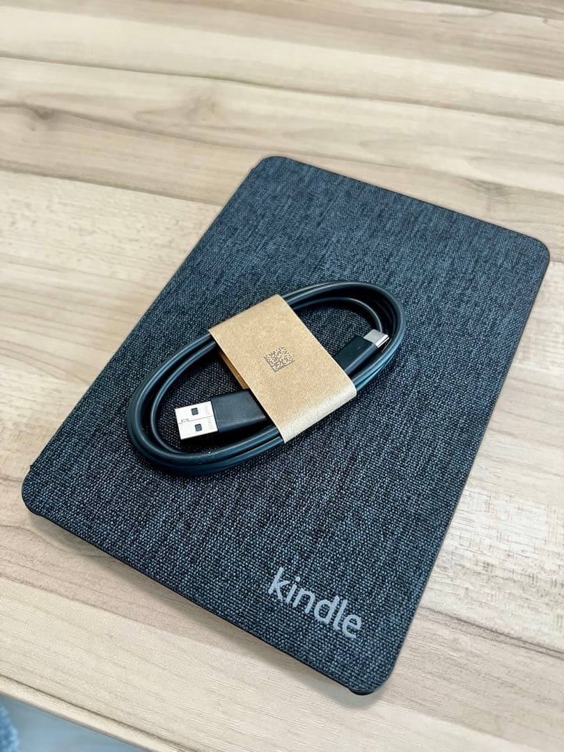 Kindle Colorsoft シグニチャーエディション 32GB カバー付き