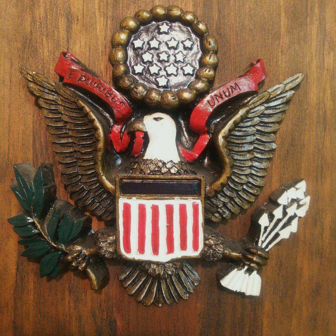 ヴィンテージ US Navy エンブレム 木製 盾 手彫り 英国製