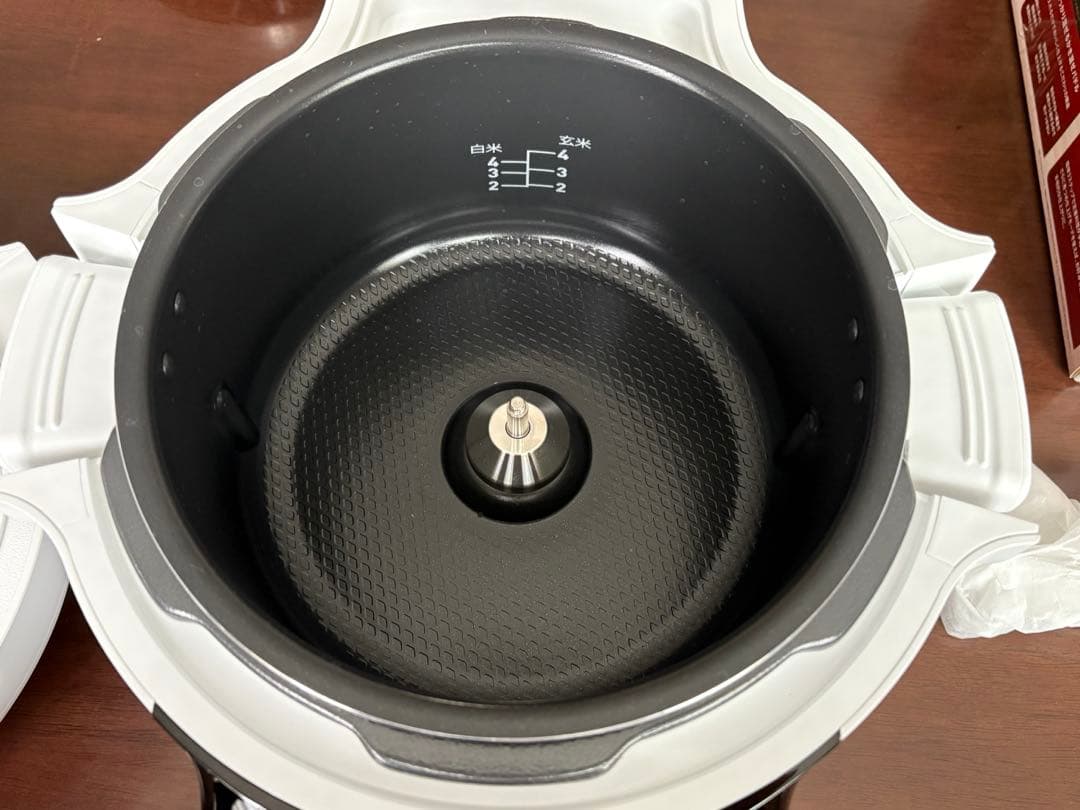 T-fal ラクラクッカー プロ 電気圧力鍋 別売りのガラス蓋とセットでどうぞ