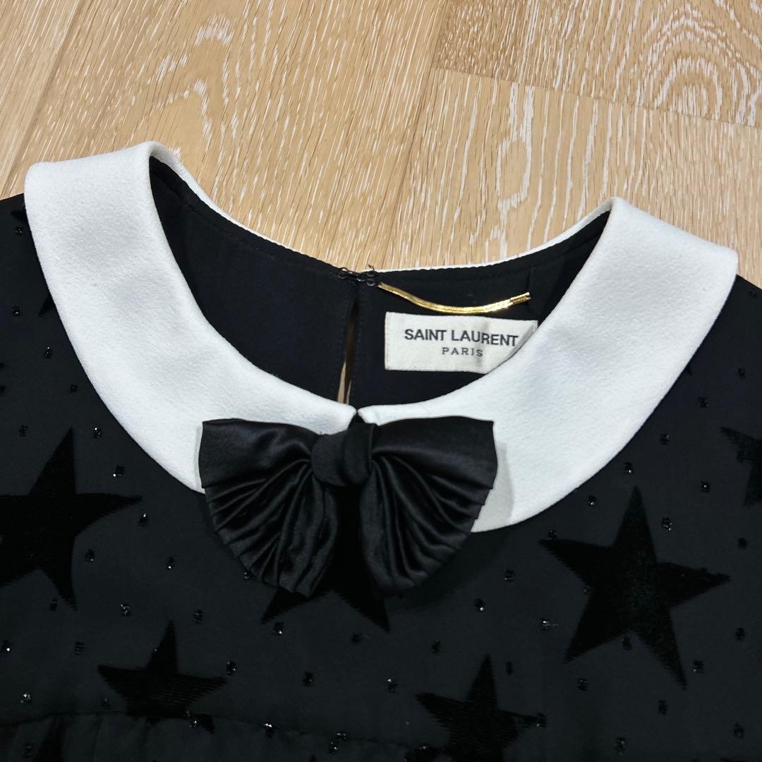 BLACKPINK LISA着用 サンローラン ブラックワンピース