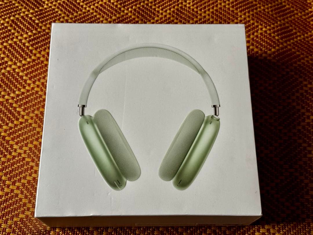 【純正】Apple AirPods Max Lightning グリーン