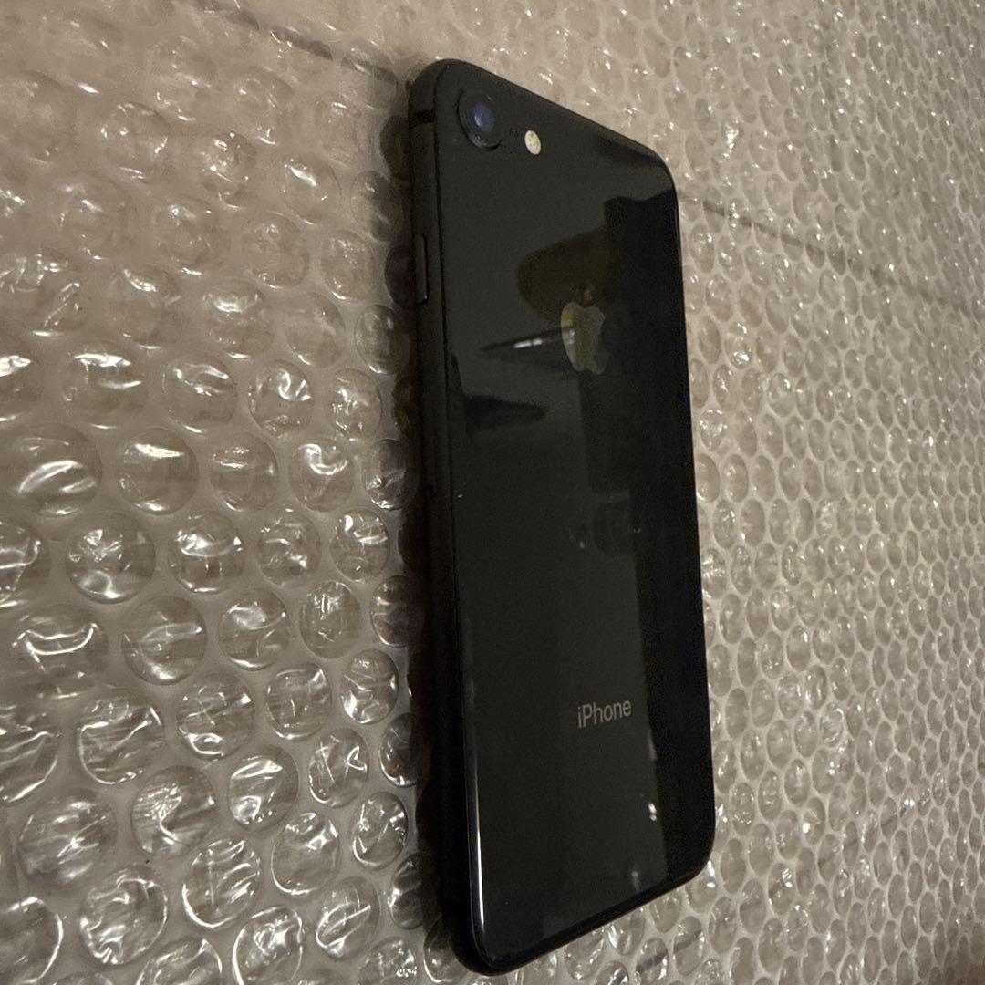 【割れあり】iPhone8 64GB