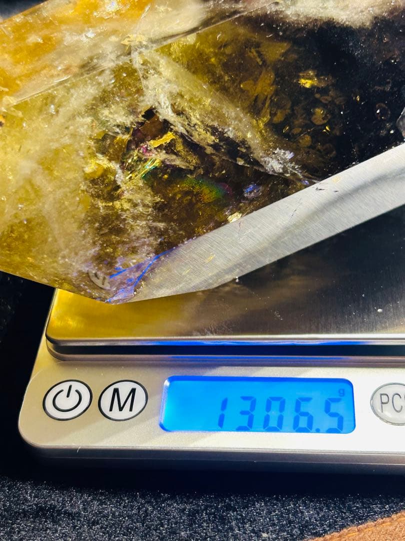 虹入り★シトリンスモーキー共生1300ｇ超え シトリンポイント
