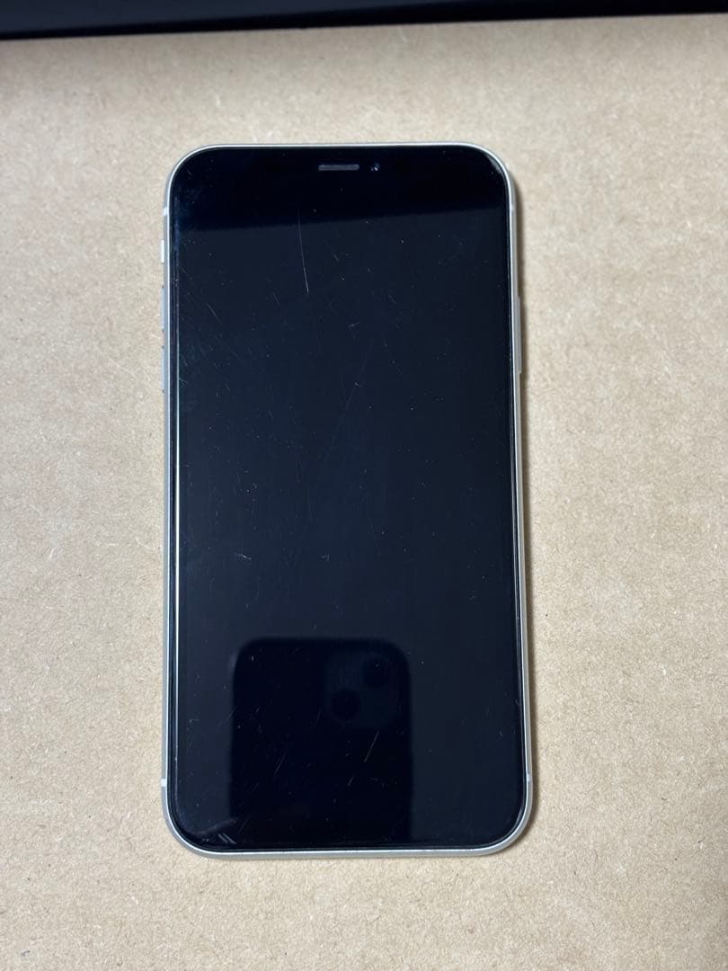 フ*き様 Apple iPhone XR 128GBホワイト