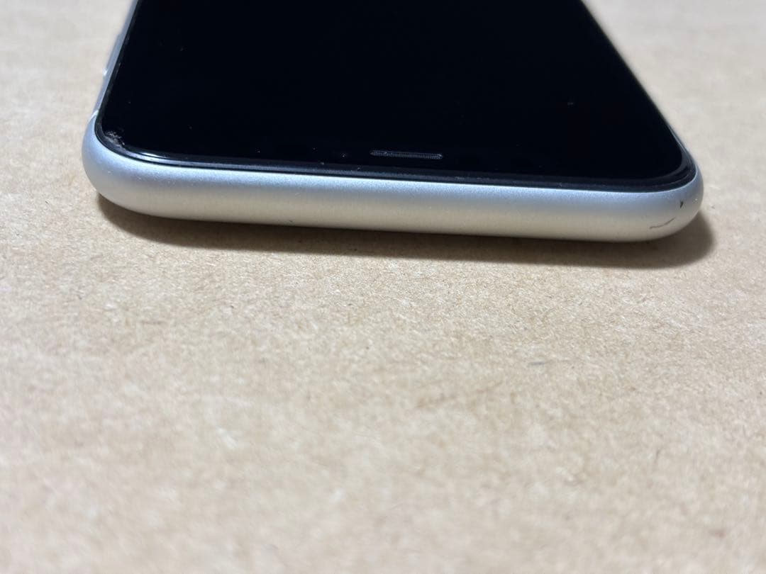 フ*き様 Apple iPhone XR 128GBホワイト