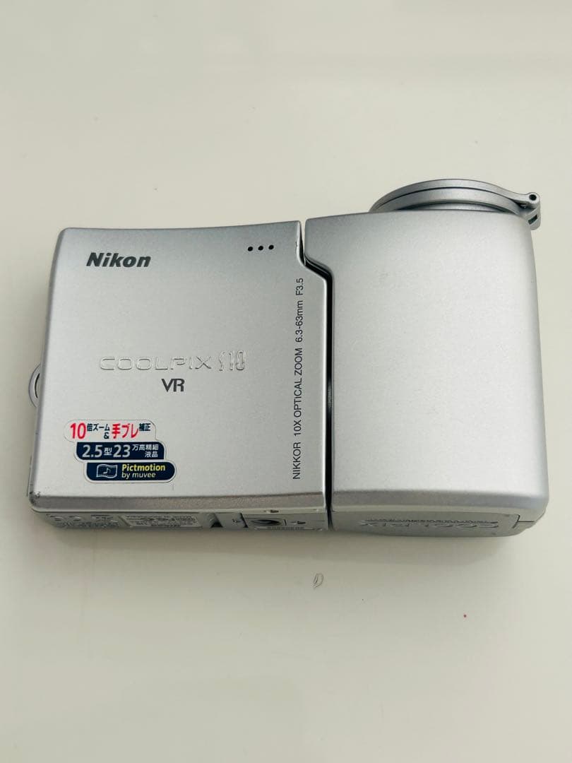 Nikon Coolpix S10VR シルバー 本体と充電器