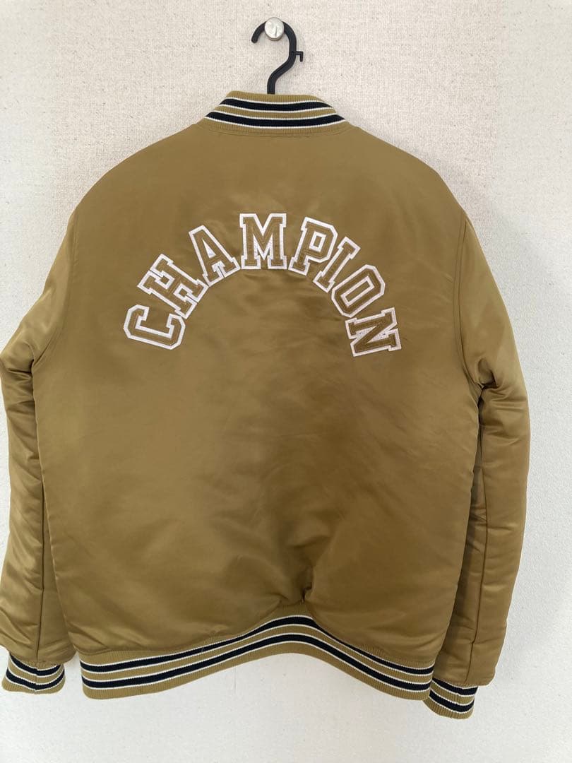 チャンピオン　スタジャン　Ｌ