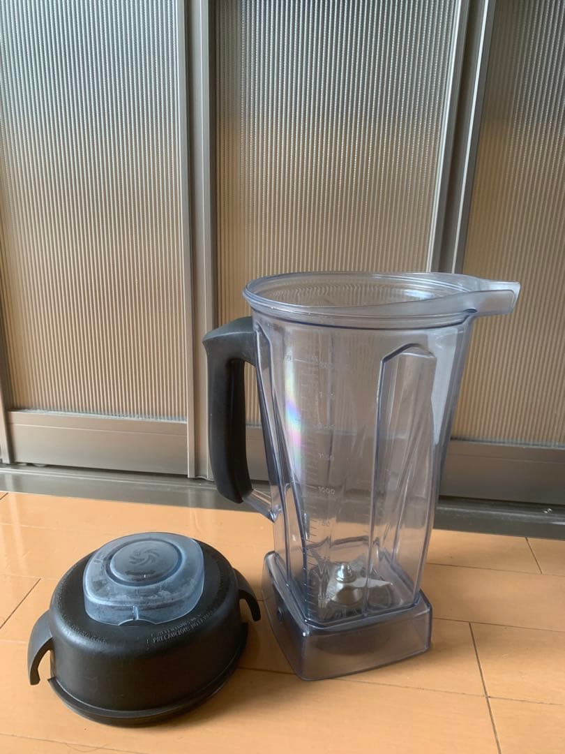 vitamix vm0111ホワイト　ミキサー　バイタミックスtnc5200