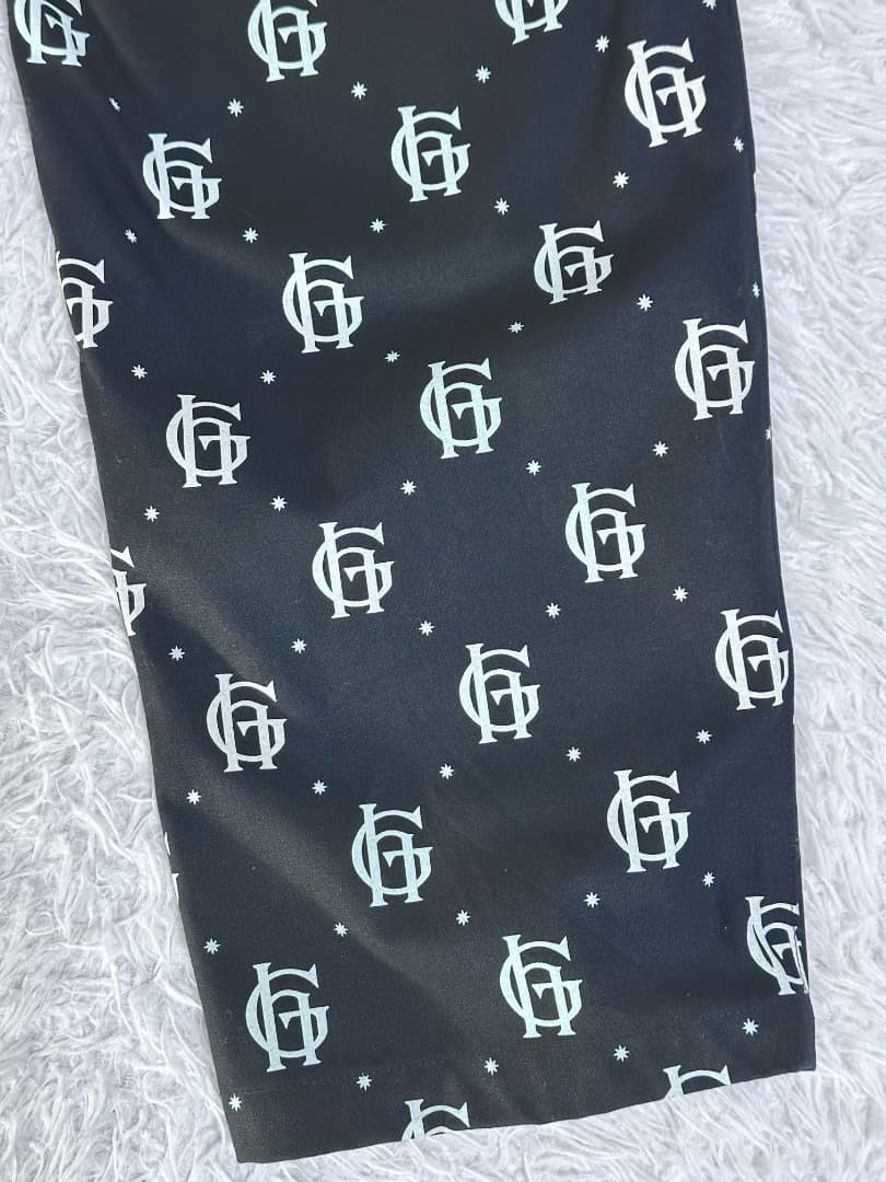 未使用タグ付 GLAD HAND FAMILY CREST 総柄 パンツ