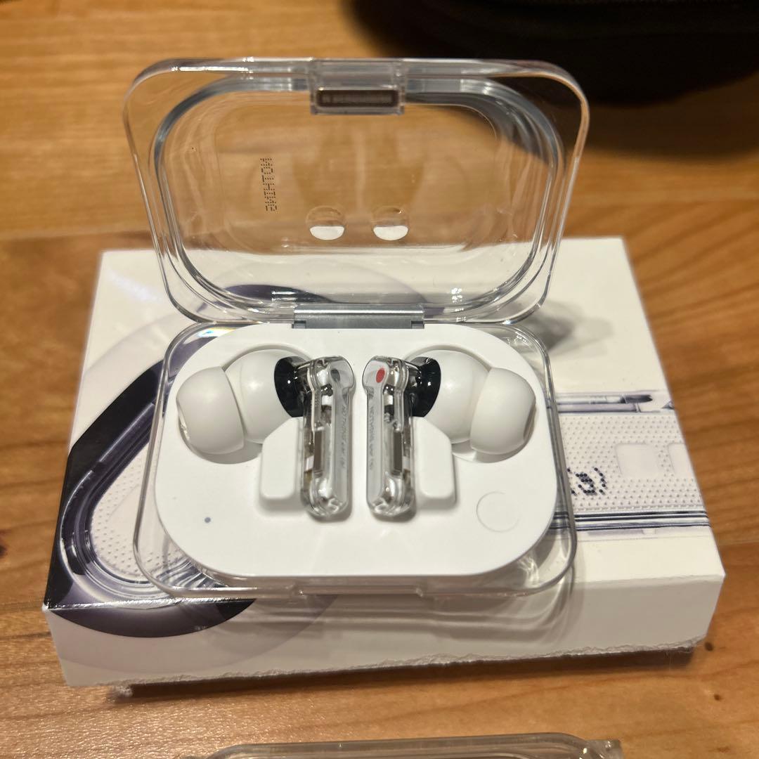 ケース付【NOTHING】nothing ear （a） ワイヤレスイヤホン
