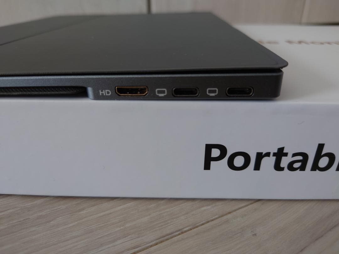 モバイルモニター kksmart 13.5インチ NK-135　2K・超軽量