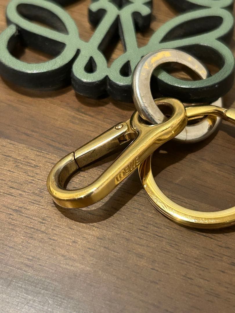 LOEWE チャーム　キーリング