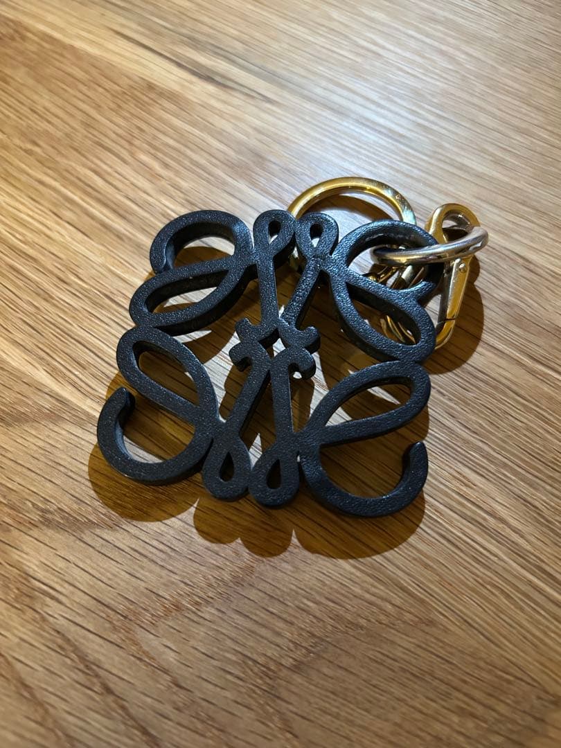 LOEWE チャーム　キーリング