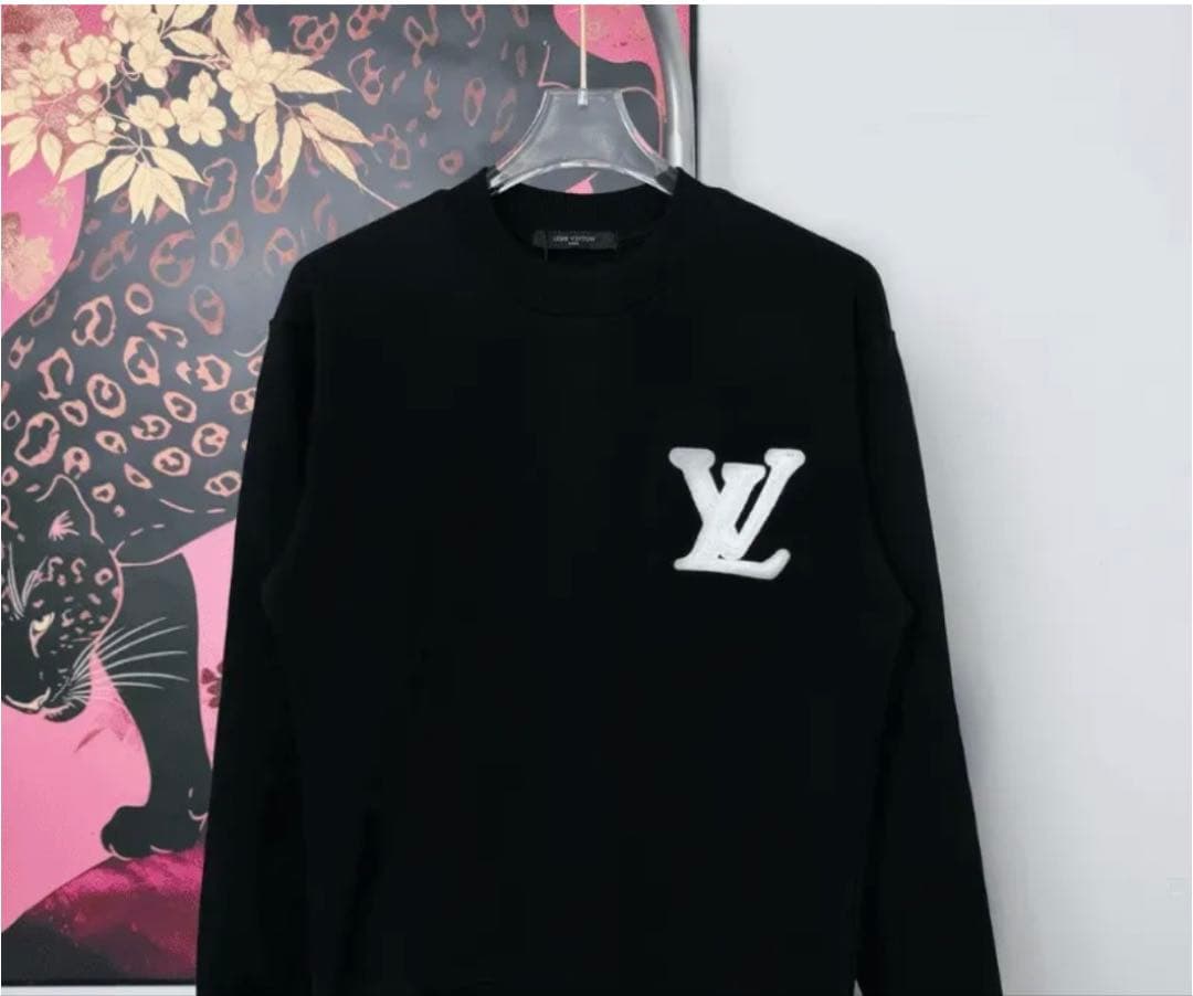 c*e様 LOUIS VUITTON スウェット