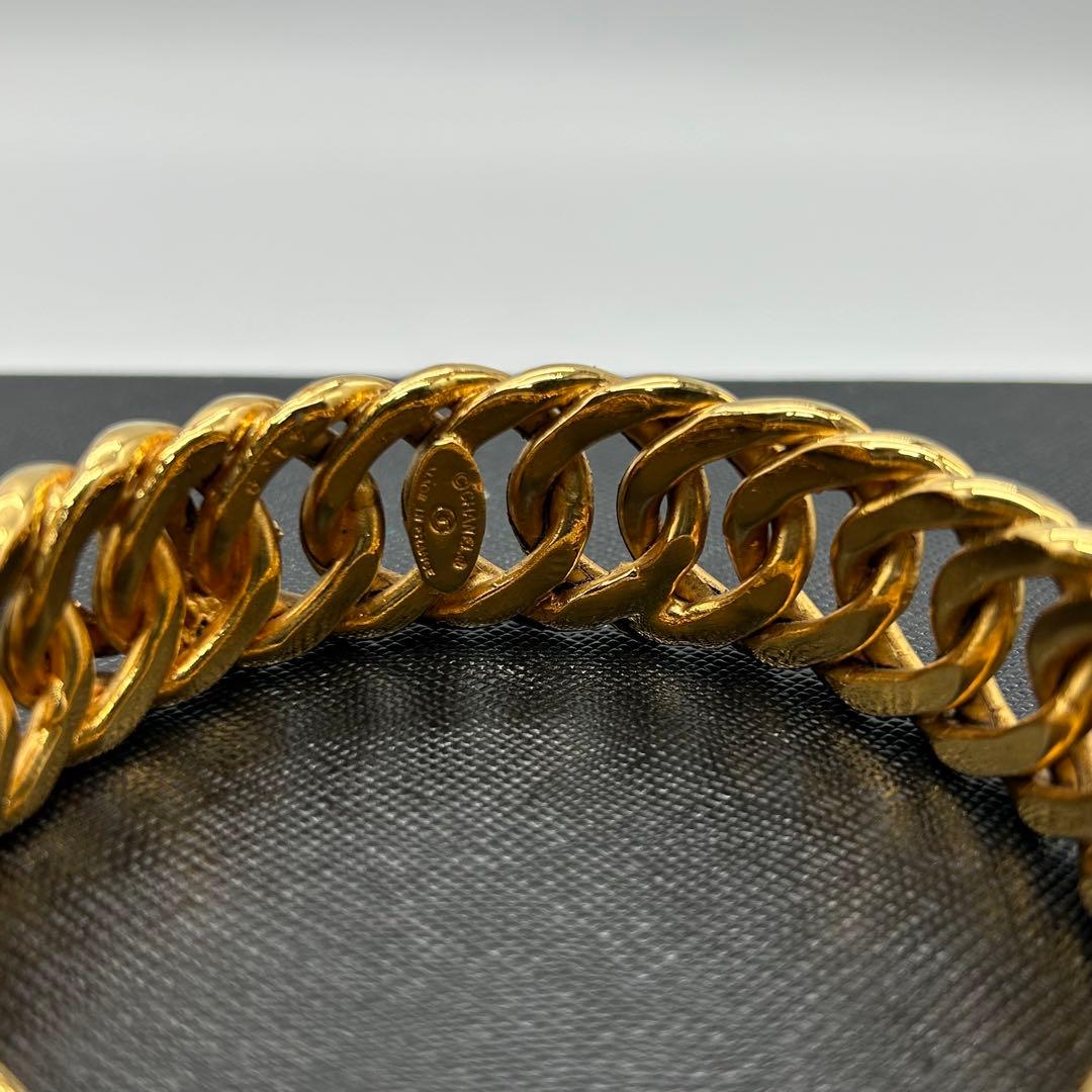 シャネル　CHANEL ブレスレット　バングル　ゴールド　マメ