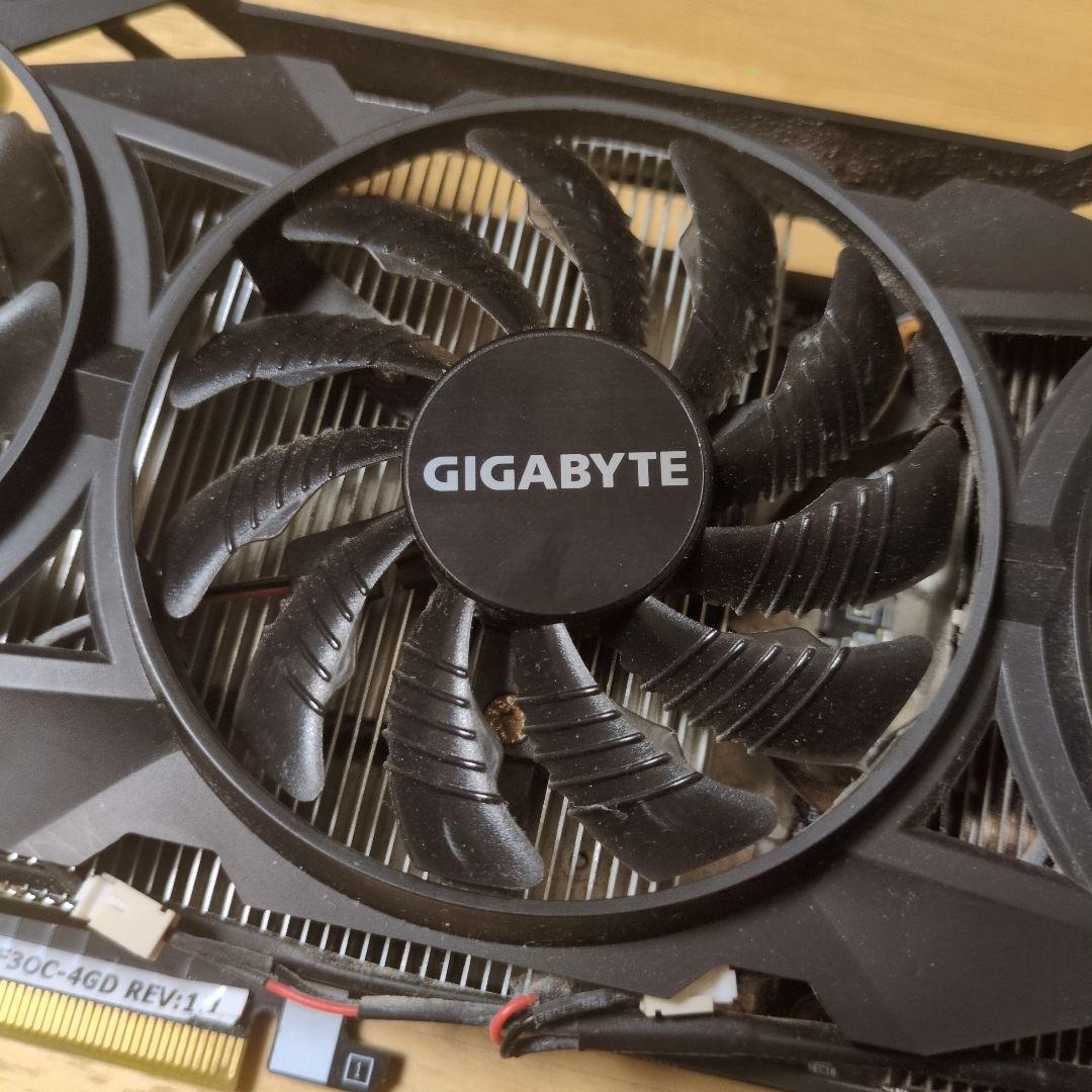 GIGABYTE グラフィックボード 3ファン