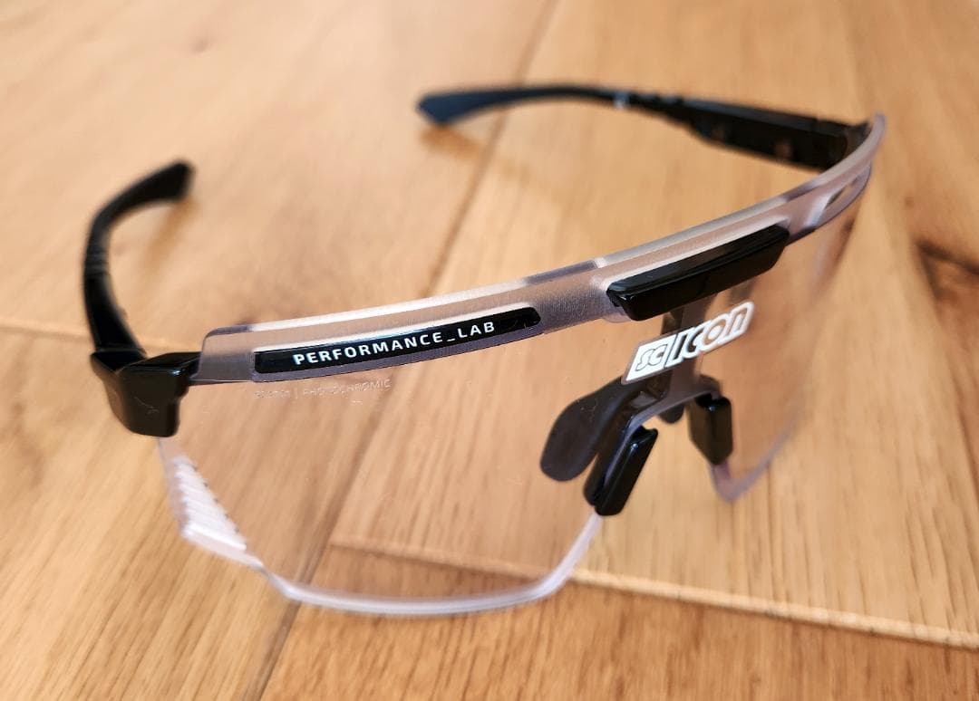 SCICON AEROWATT 調光レンズ