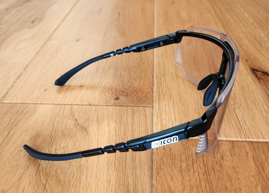 SCICON AEROWATT 調光レンズ