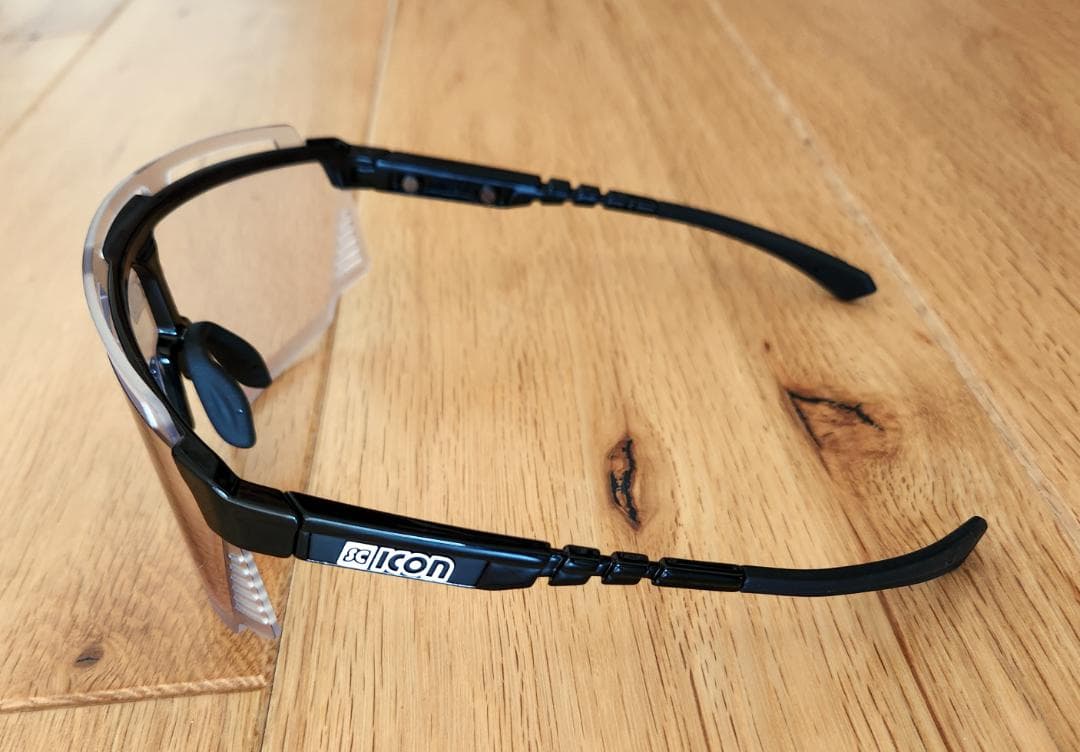 SCICON AEROWATT 調光レンズ