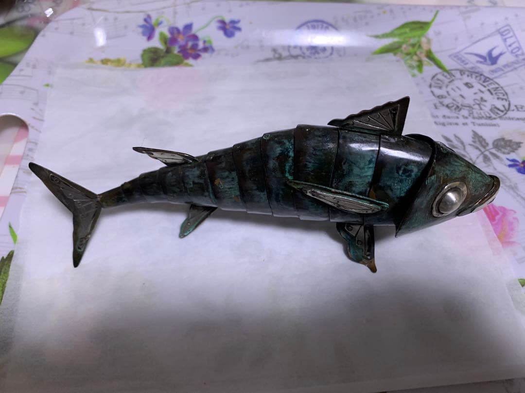 銅と銀の関節魚 ( 1940’s )