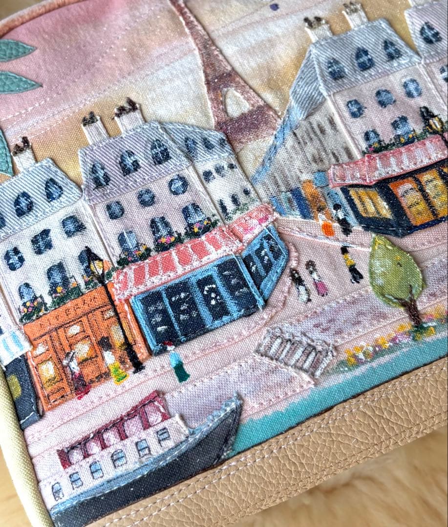 (手づくり)\"ピンクのエッフェル塔\"アップリケ切り絵パリの街並みリュックサック