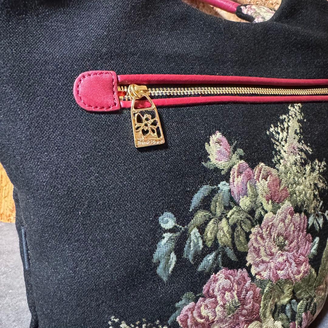 【しいちゃん】 Think Bee！ カレンダリオバッグ 花柄刺繍