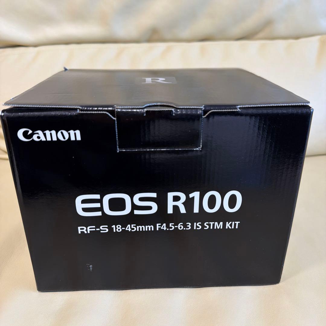新同品CANON EOS R100 RF-S 18-45mm レンズキット