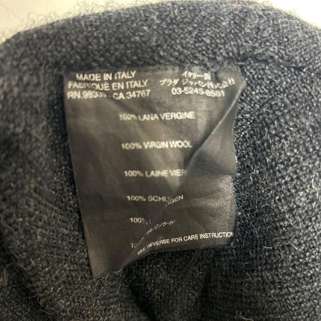 プラダ　ニット帽　黒