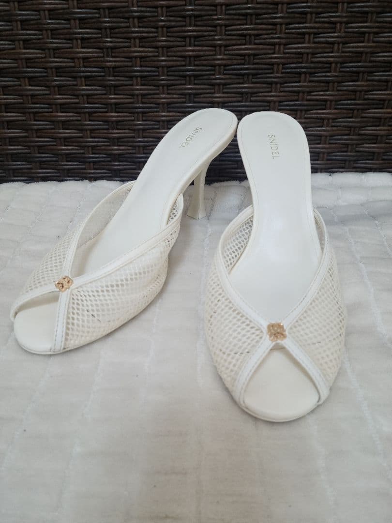 snidel メッシュパイピングミュール ホワイト　M　スナイデル