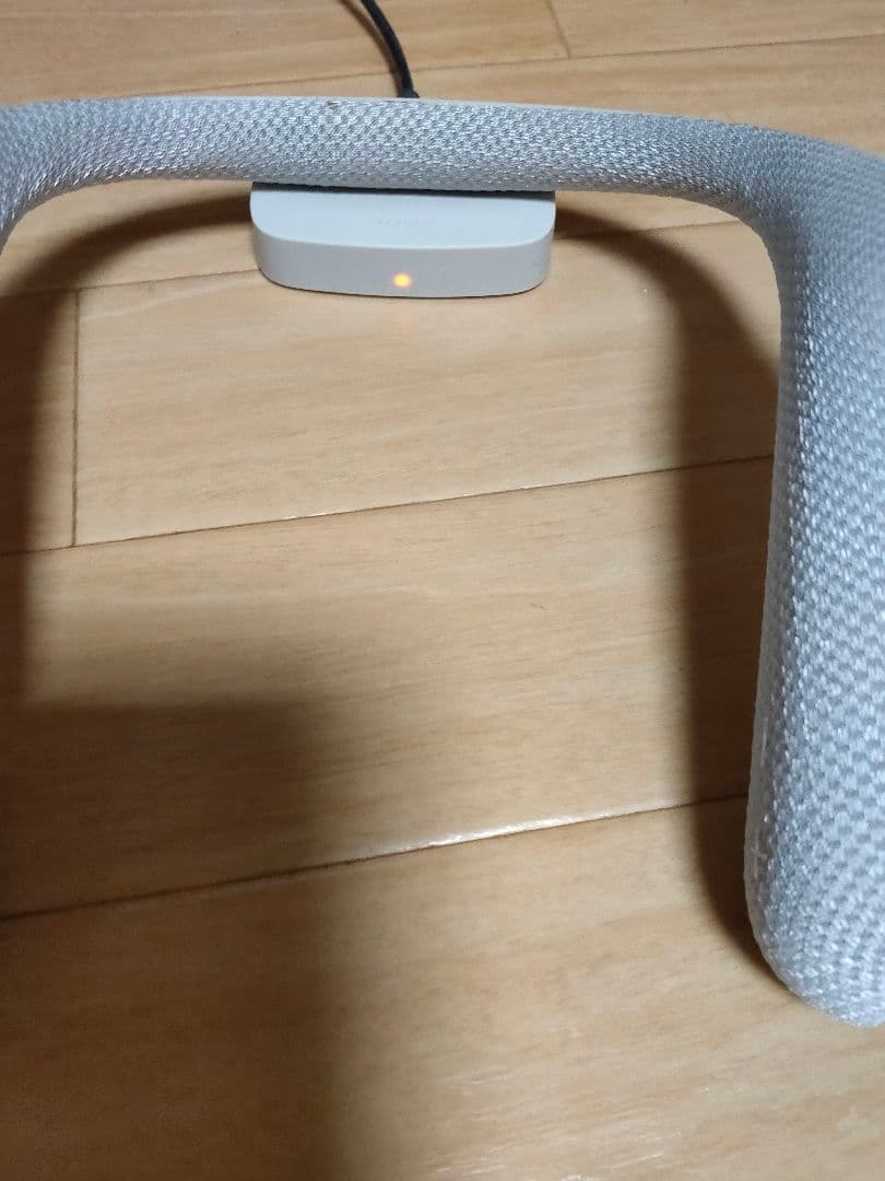 SONY　ウェアラブルネックスピーカー　FF7R限定版