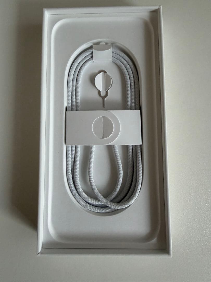 iPhone 16 Pro Max ブラックチタニウム 512GB SIMフリー