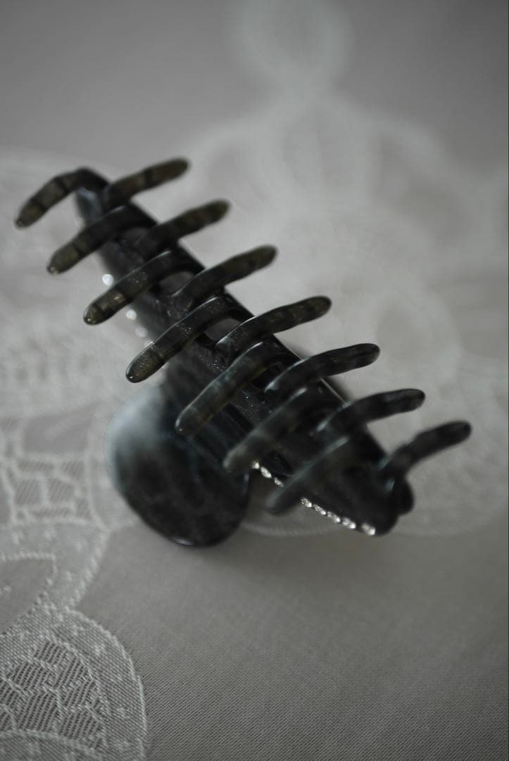 アレクサンドルドゥパリ　ヘアクリップ　袋付き