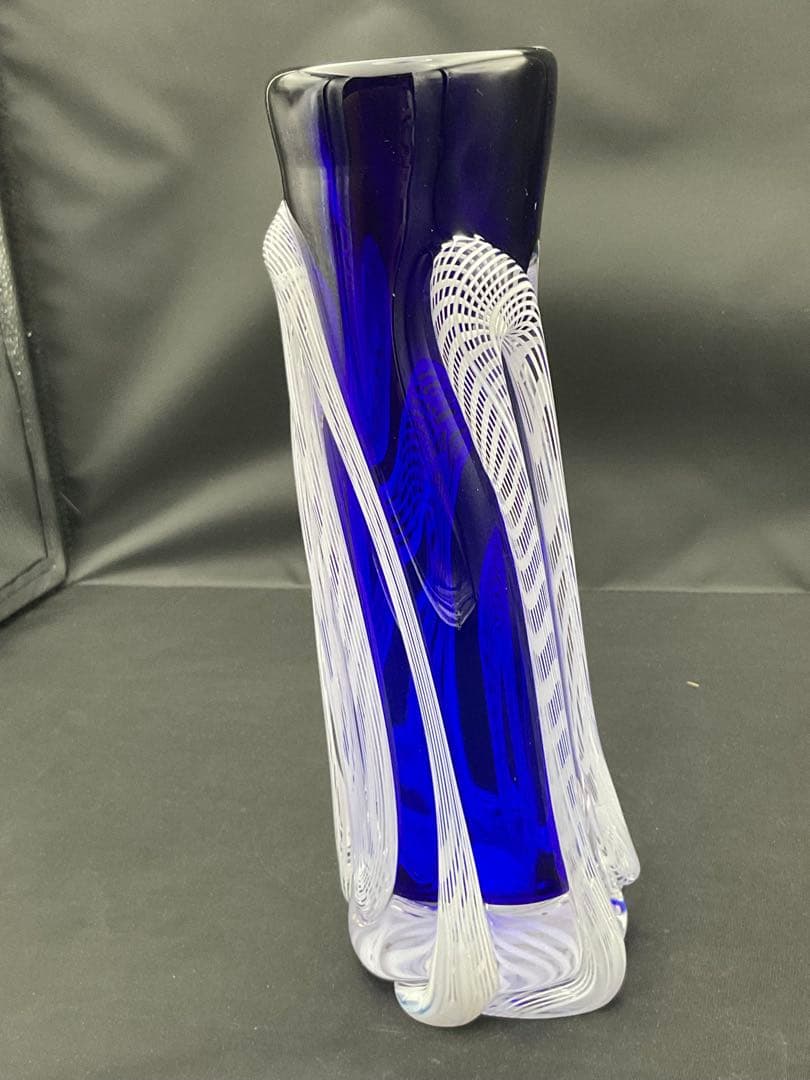 坂田裕昭　ガラス　花瓶　レース文様