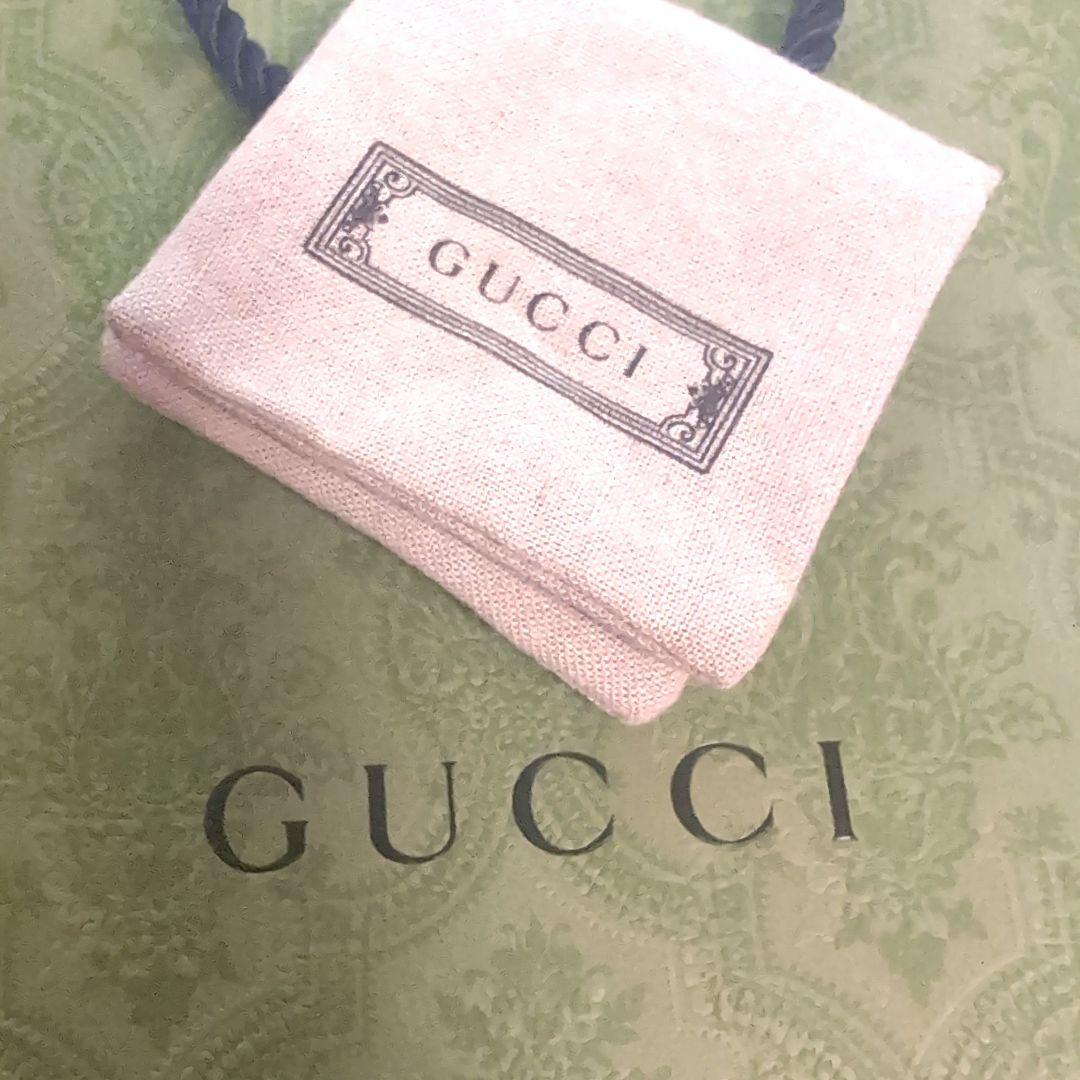 グッチ ピアスフラワーマーモント 925シルバー GUCCI