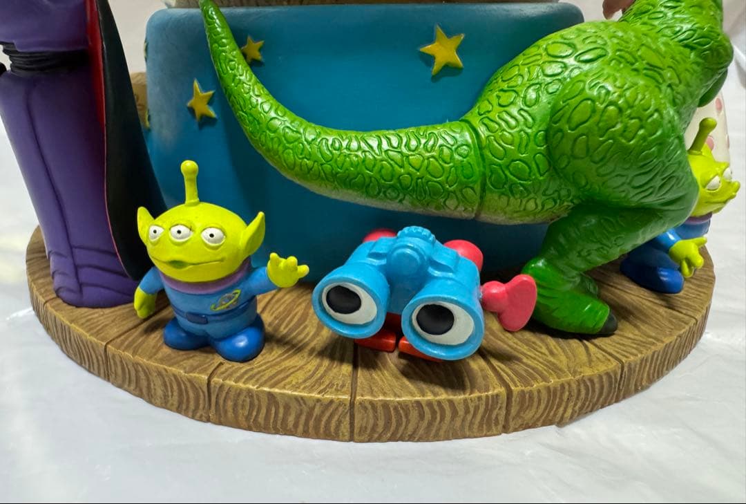 ディズニー トイストーリー オルゴール付きスノーグローブ