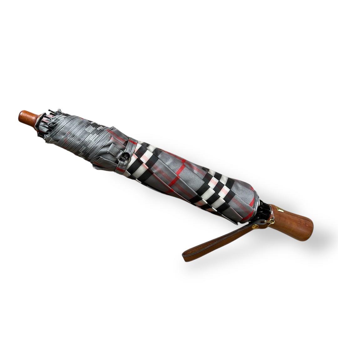 【新品タグ付き】Burberry　折りたたみ傘　グレー　ノバチェック