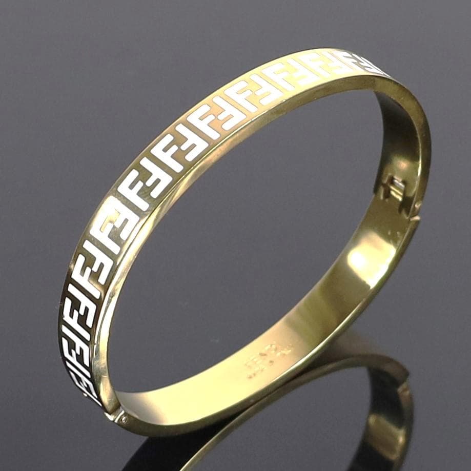 reilra ‼️ FENDI フォーエバー フェンディ ブレスレット
