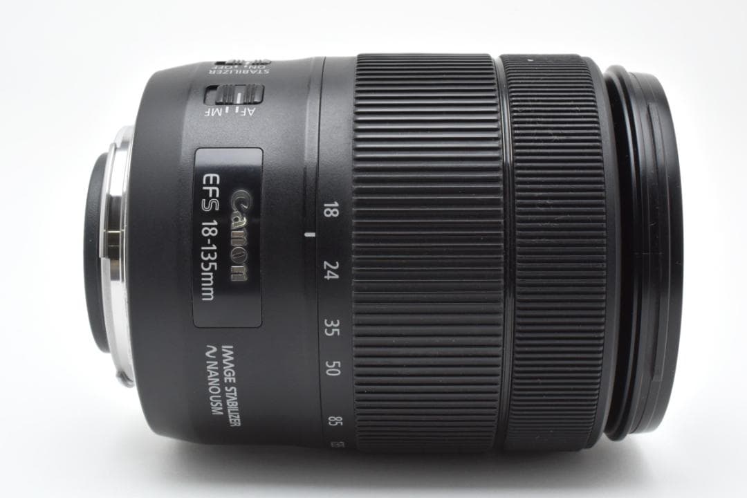⭐美品⭐Canon EF-S 18-135mm F3.5-5.6 IS USM