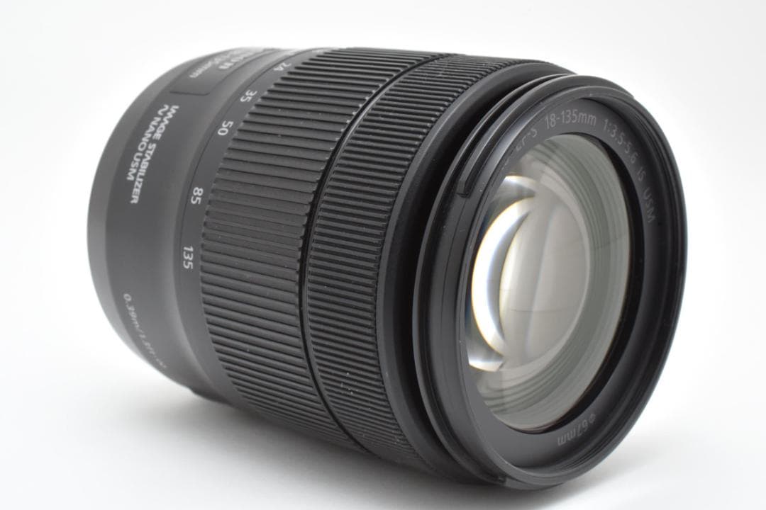 ⭐美品⭐Canon EF-S 18-135mm F3.5-5.6 IS USM
