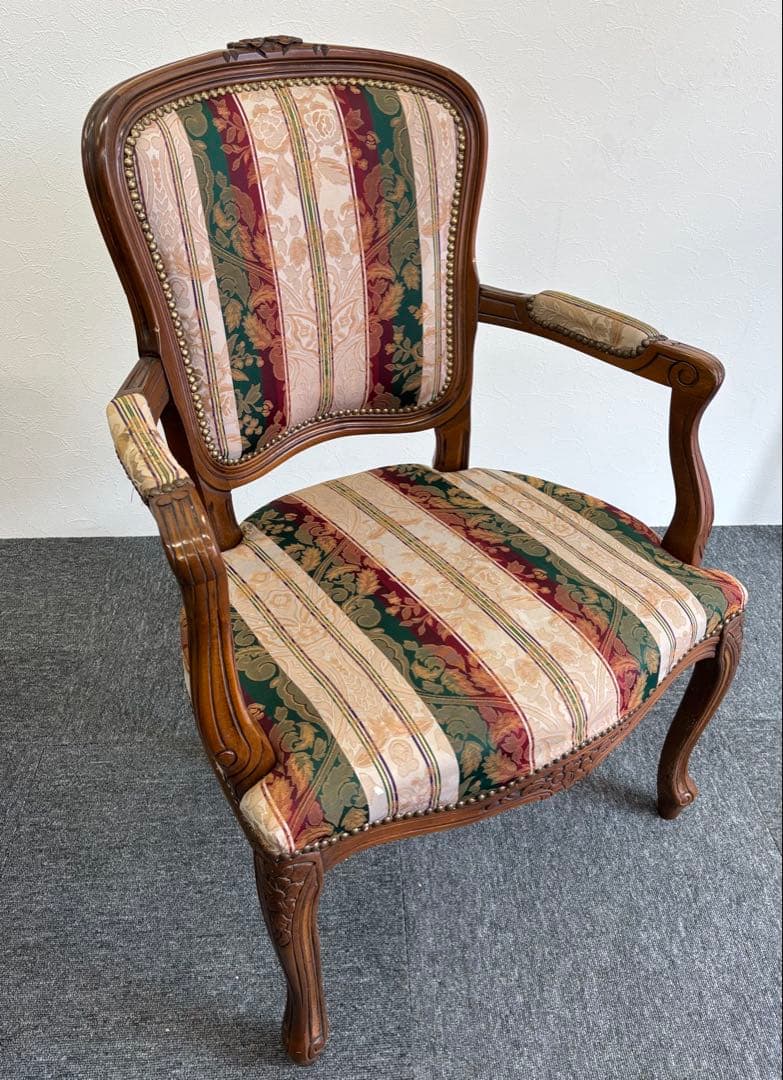 輸入家具 アンティークチェア 猫脚 クラシックスタイル 多色布張り椅子①