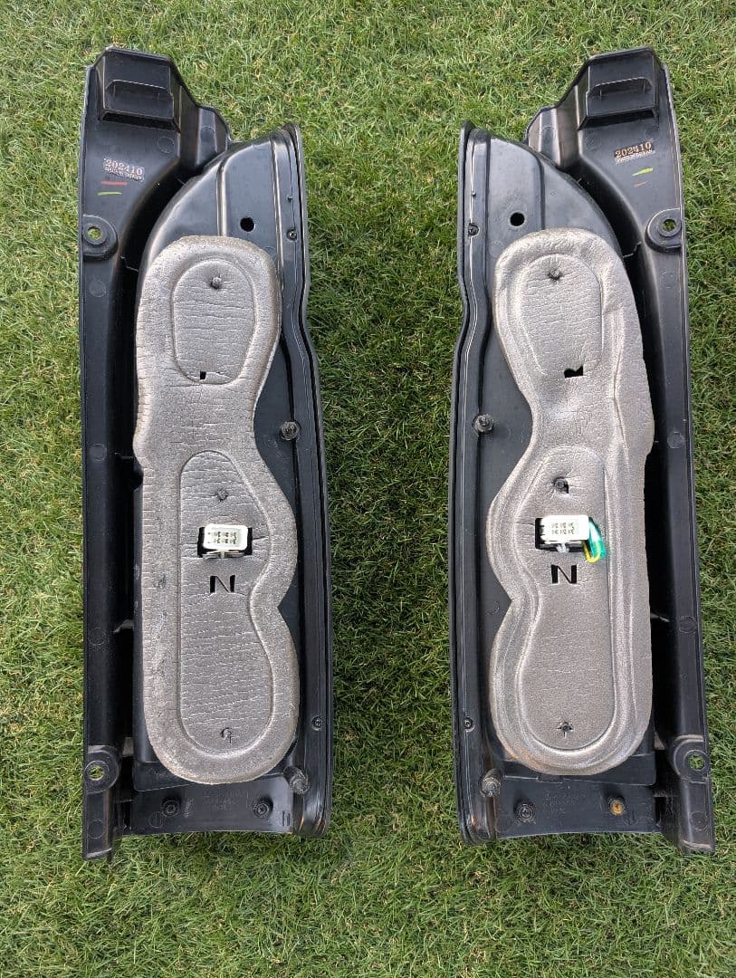 INTEC(インテック) ハイエース LEDテールランプ