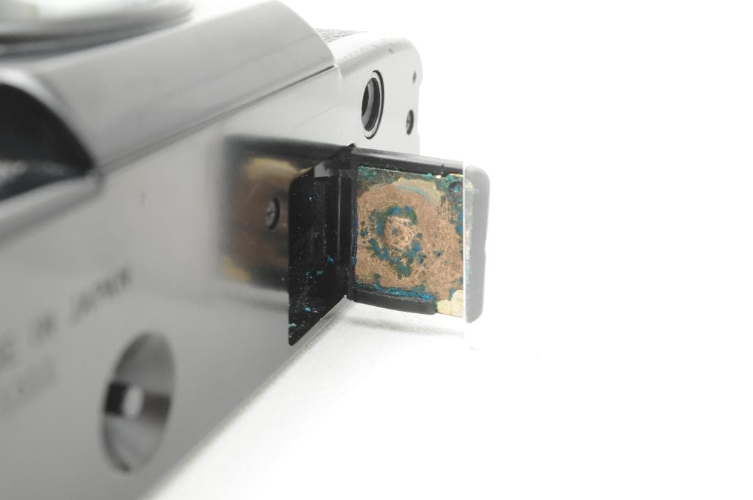 OLYMPUS オリンパス PEN EF 単三電池駆動 ハーフサイズカメラ